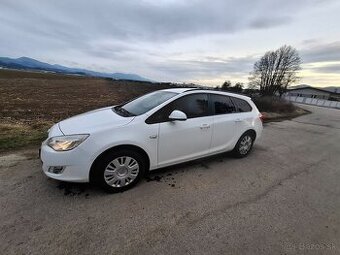 Opel astra 1.4 benzin plyn