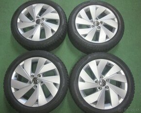 R17 Zimná sada VW GOLF 8 rozteč 5x112 205/50R17 PIRELLI - 1