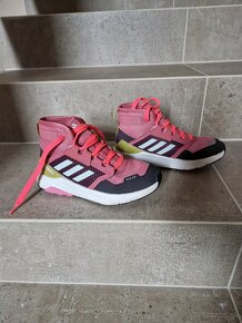 Adidas terrex dievcenske v.31