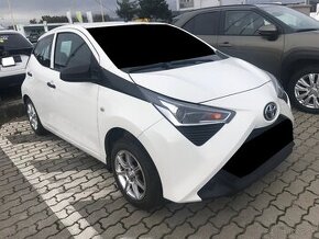 Toyota Aygo 1.0 VVT-i x, PO 1.MAJITELOVI