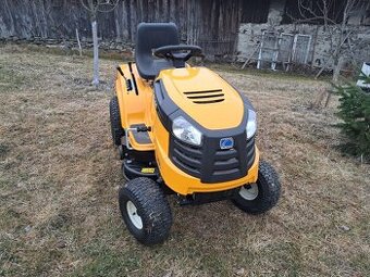 Zánovný Cub Cadet LT2 NR92