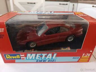 1:24 BMW 850i Revell