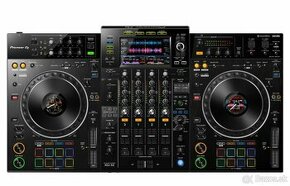 Pioneer XDJ-XZ (rezervovana do 27.10)