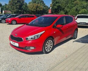 KIA CEE´D 1.6 CRDI LX/SILVER / MOŽNÝ ODPOČET DPH - 1