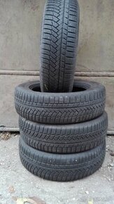 Predám 4-Zimné pneumatiky Continental Conti 215/65 R17