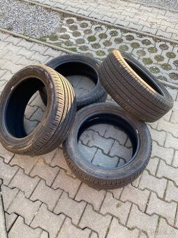 Pneumatiky 235/50R18 XL