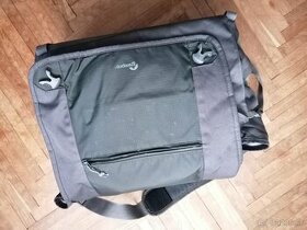 Predam fotobrasnu Lowepro Nova Sport 35L AW