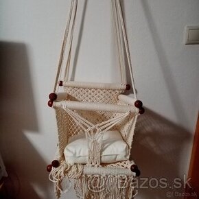 Hojdačka macrame