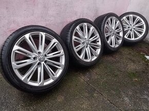 VW Verona 5x112r19 Passat R-line