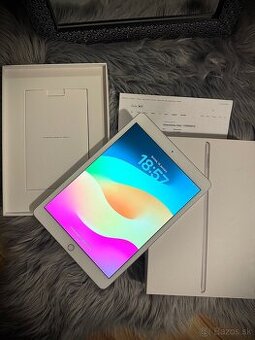 Predám Apple IPad 8.gen 2021 SILVER 32gb, TOP stav, FAKTÚRA