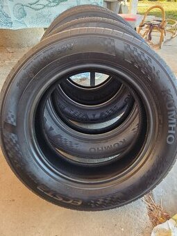 205/60 R16 letné pneu Kumho