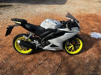 Yamaha YZF r125 - HAVAROVANÁ