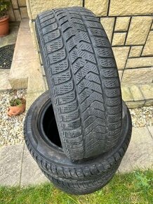 205/60 r16 Pirelli