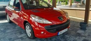 Predám Peugeot 206+   87000km 1.4 benzín