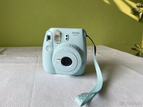 FujiFilm Instax Mini