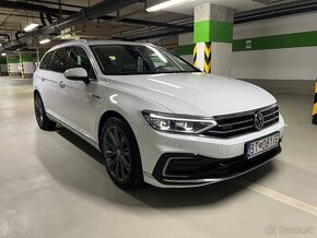 Vw passat 2021 hybrid