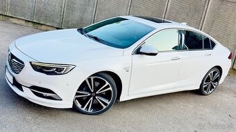 2017 Opel Insignia Grand Sport 2.0 Turbo 4x4 (191kW/260HP)