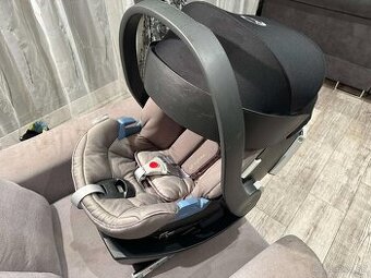 Cybex Aton 5 s Isofix základňou