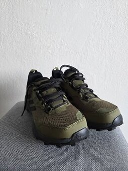 Adidas terrex