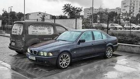 Predám BMW E39 525i (2001) - 1