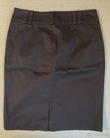 Čierna puzdrová sukňa nad kolená - 1