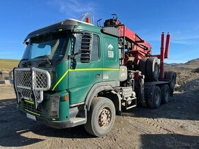 Lesovoz VOLVO FM12 6x6 - 1