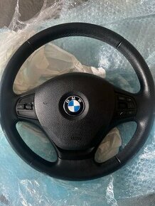 Volant z BMW F20