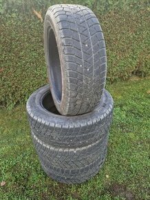 Michelin 235/55R18 - 1