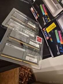 G.SKill Trident Z RGB 32GB (4x8GB) 4000MHz 2 kity