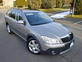 SKODA OCTAVIA  SCOUT COMBI 2.0 TDI CR 4x4