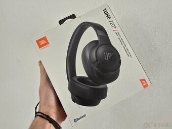 JBL Tune 720BT