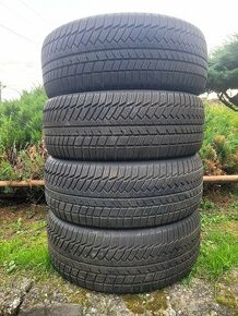 275/50R20 Continental