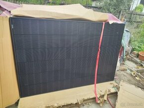 Fotovoltaické panely / 1500euro (5,5kw ) aj  meničom