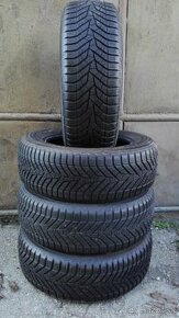 Predám 4-Zimné pneumatiky Yokohama BlueEarth 215/60 R16