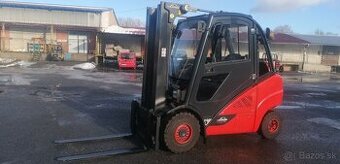 LINDE H30T-02 triplex, boční posuv