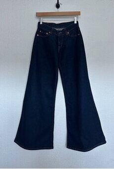 Levi's wide leg jeans M