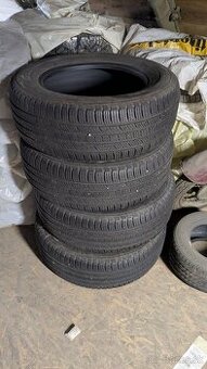 Kumho Crugen HP71 255/60/R18