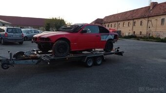 BMW e36 coupé karoséria