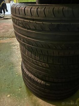 Pneu 235/35 r19 - 1