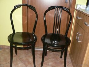 čierne stoličky thonet