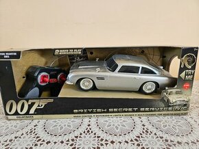 Predám RC model Aston Martin DB5 ..007