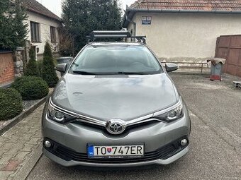 Toyota Auris 1.6 Hatchback