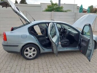 Skoda Octavia 1.9 tdi 77kw 105 ps sedan METALIZA šeda 20057