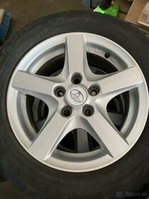 elektrony toyota ,,15’’ + zimne pneu Michelin