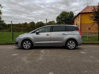 Peugeot 5008 1.6 HDi FAP Allure, 7-miestne, 1.majiteľ