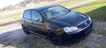 VW Golf 2.0 TDI BKD