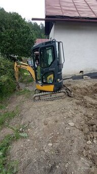 Minibager Komatsu pc16 predam.