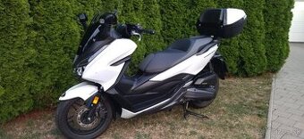 Honda Forza 125