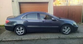 Honda Legend KB1 3.5 V6 VTEC SH-AWD - dva vozy - 1