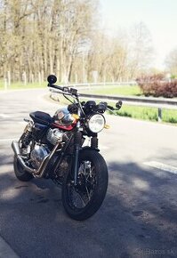 Royal Enfield Interceptor 650